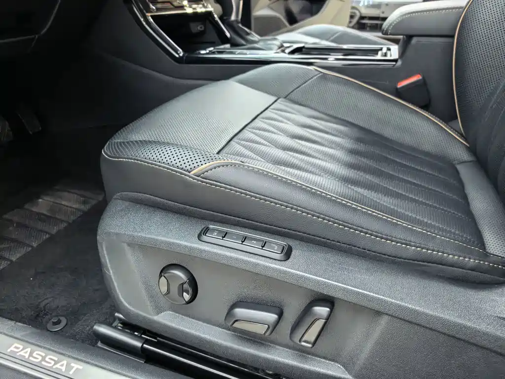 Volkswagen Passat — миниатюра 10