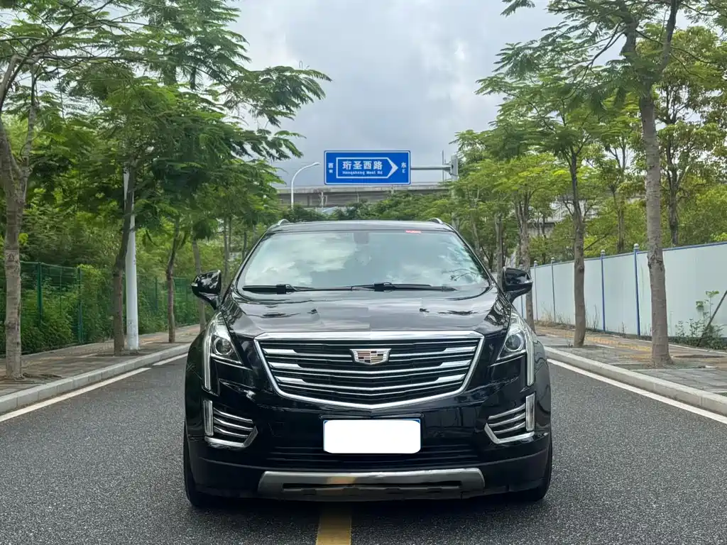 Cadillac XT5 — миниатюра 2