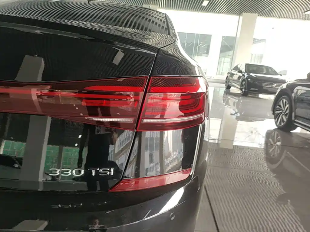 Volkswagen Passat — миниатюра 8