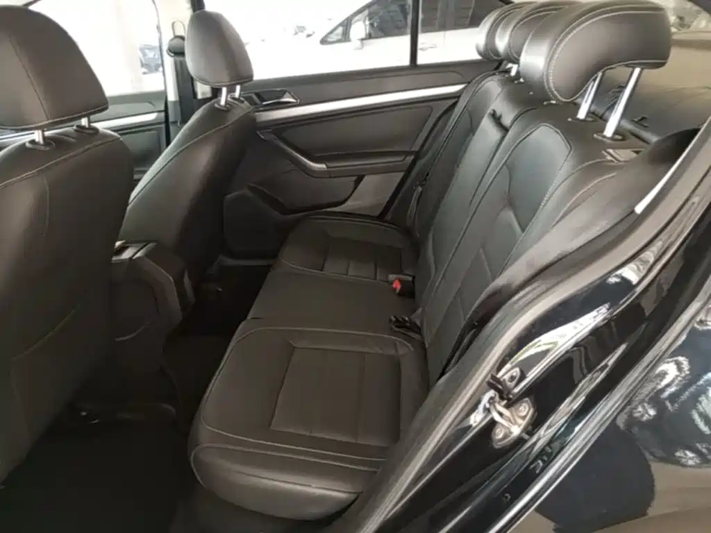 Volkswagen Lavida — миниатюра 17