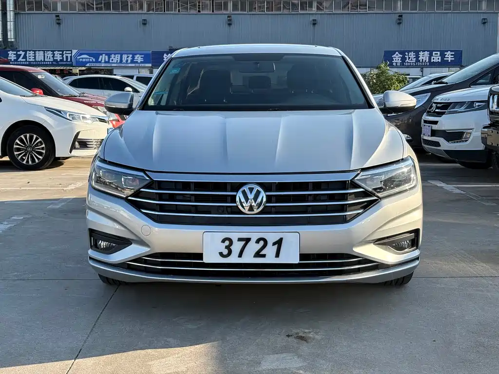 Volkswagen Sagitar — миниатюра 2