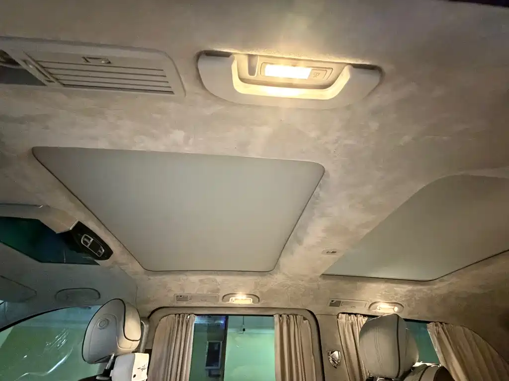 MERCEDES-BENZ V CLASS