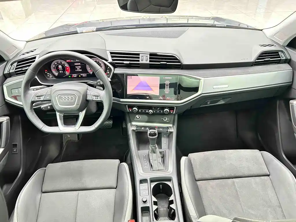 Audi Q3 — миниатюра 7