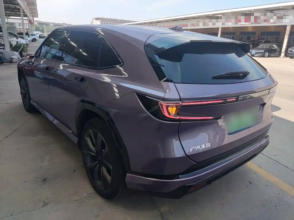 Honda P7 — миниатюра 5