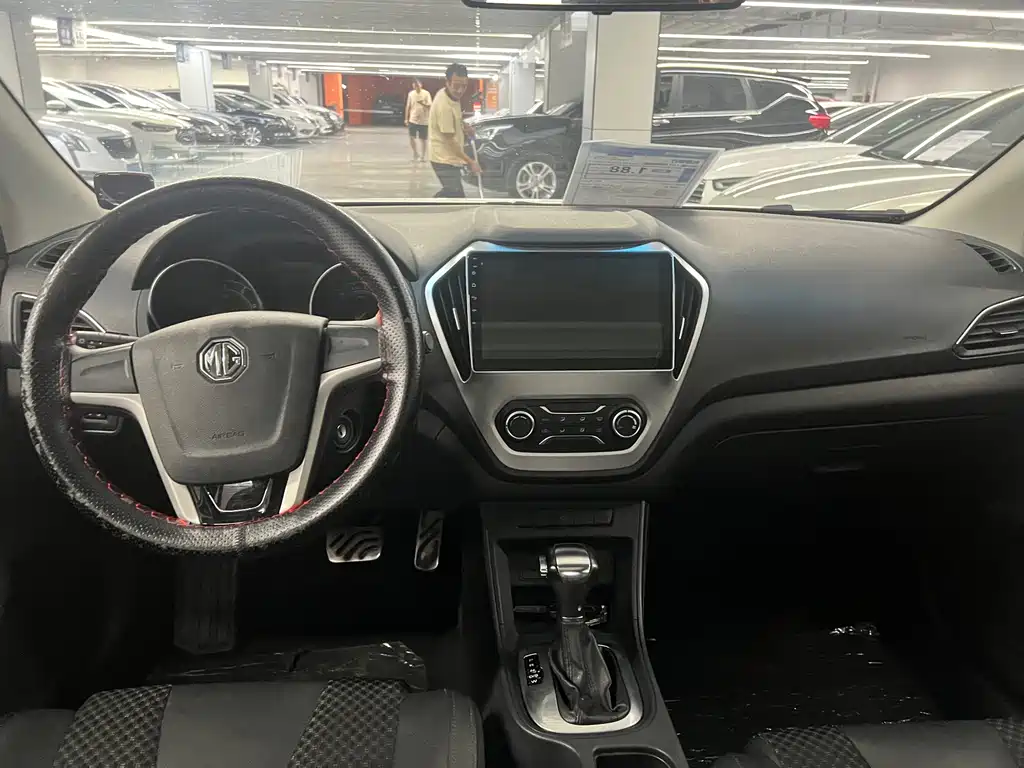 MG MG GT — миниатюра 5