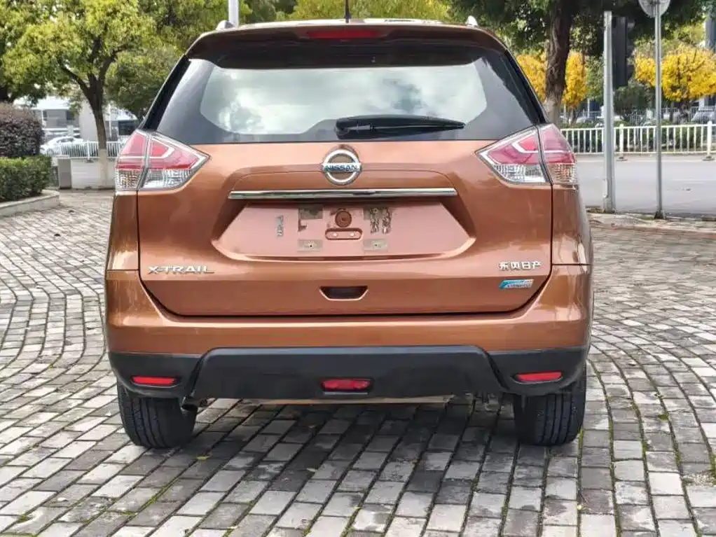 Nissan X-Trail — миниатюра 8