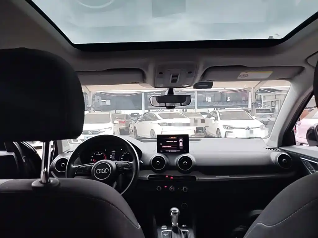 Audi Q2L — миниатюра 18