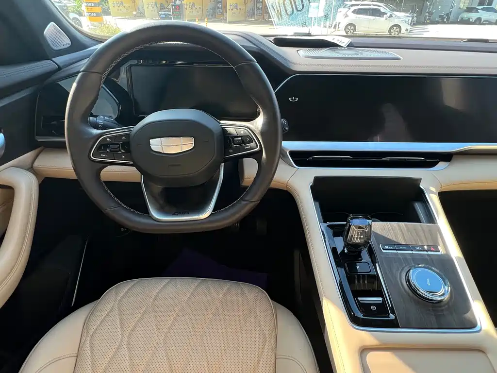 Geely Xingyue L — миниатюра 13