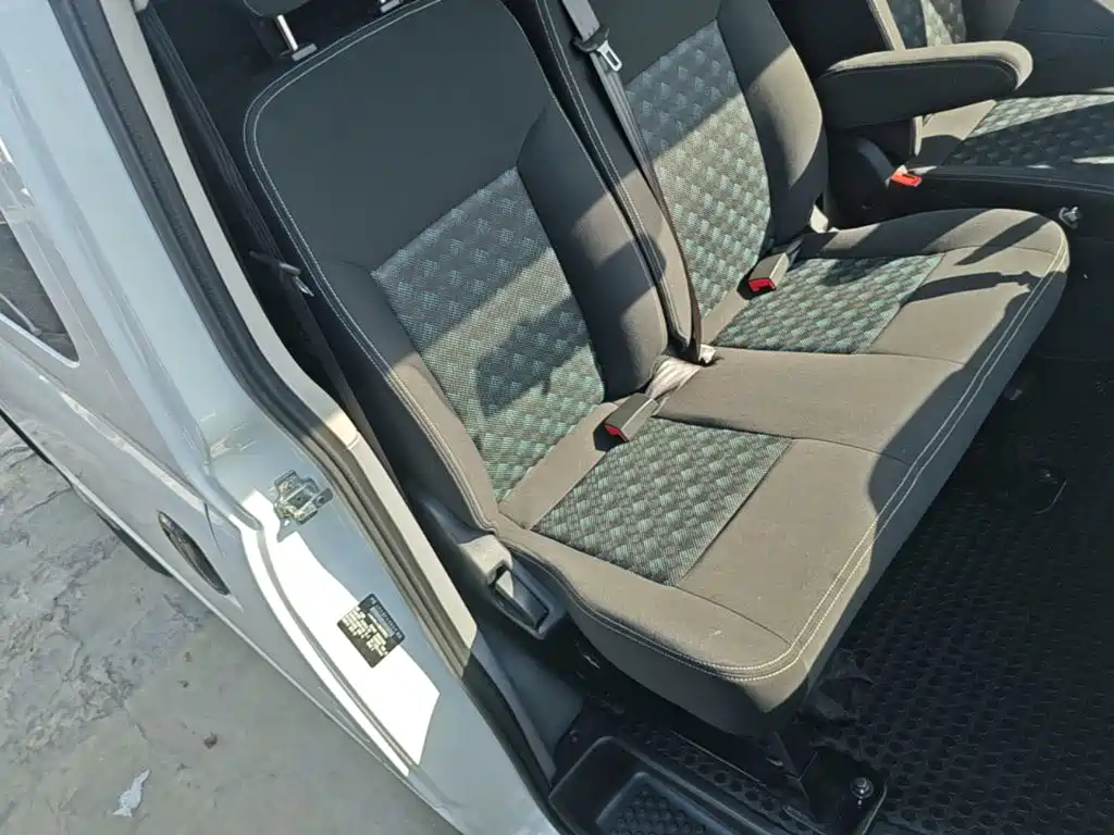 Maxus V80 — миниатюра 25