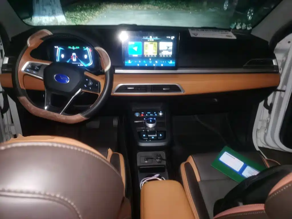 BYD e2 — миниатюра 10