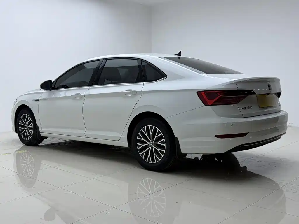 Volkswagen Sagitar — миниатюра 8
