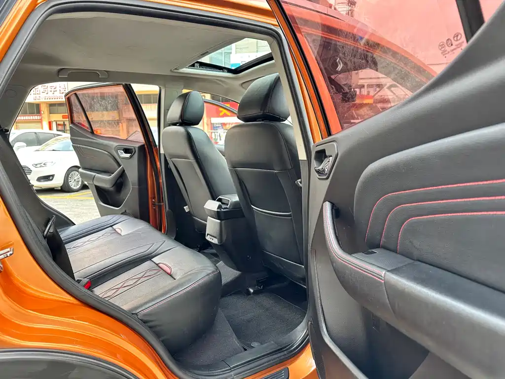 Soueast DX3 1.5L Manual Premium Type, фото 9