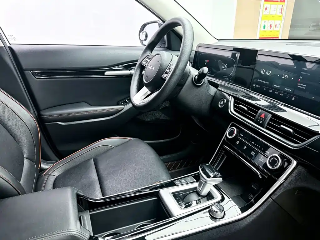 Kia Seltos — миниатюра 19