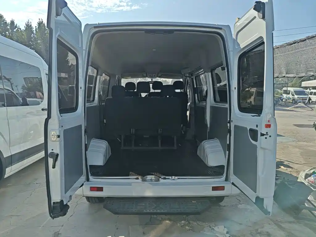 Maxus V80 — миниатюра 19