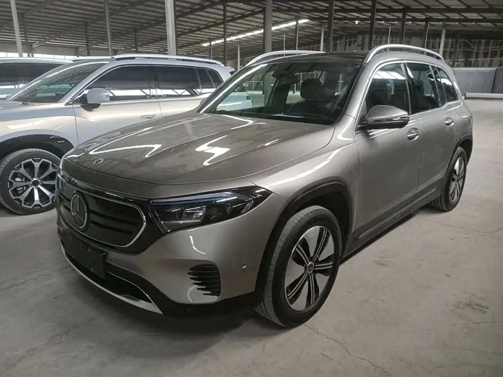 Mercedes-Benz EQB 2023