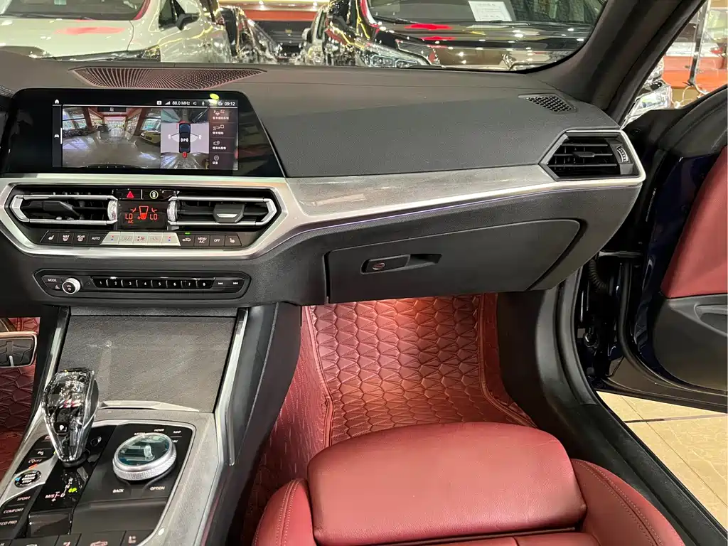 BMW 4 Series — миниатюра 13