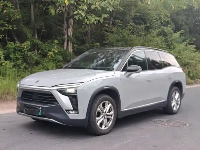 2022 Nio ES8