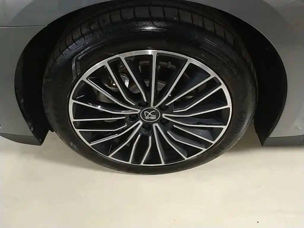 BYD Han — миниатюра 23