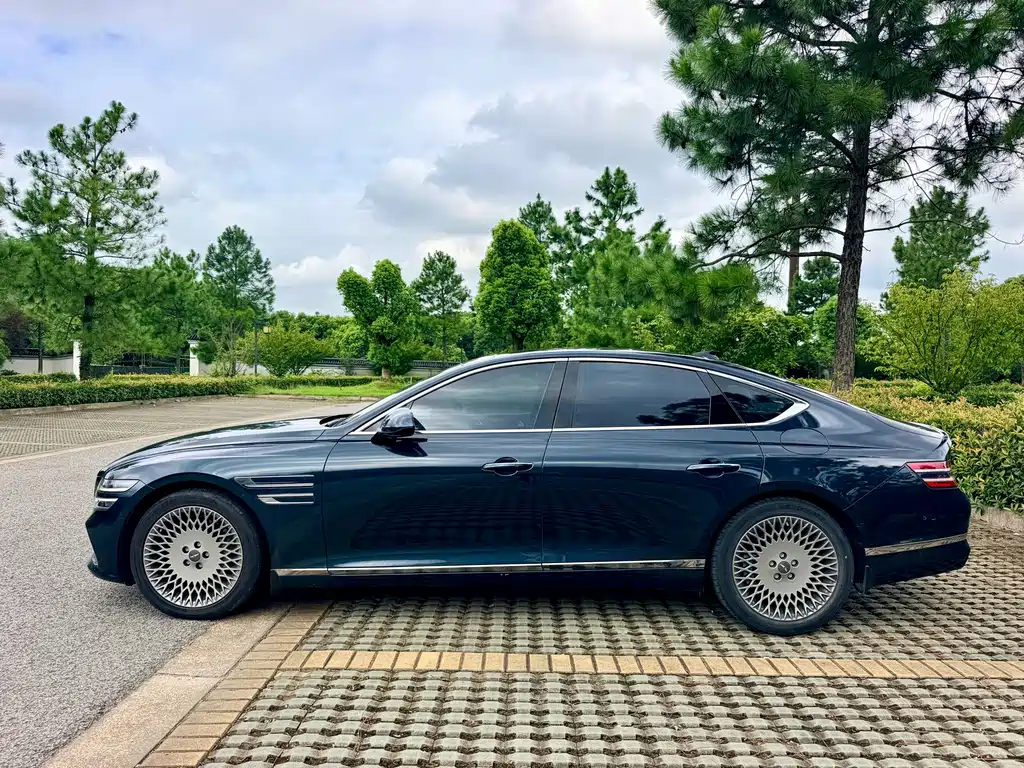 Genesis G80 — миниатюра 3