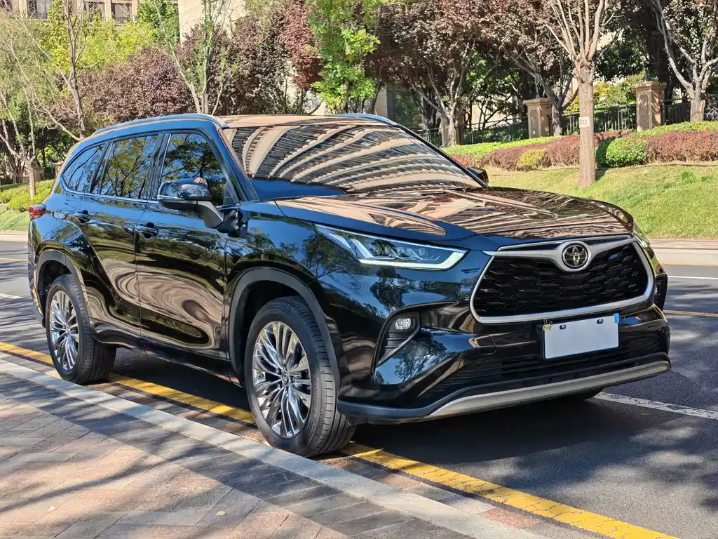 Toyota Highlander — миниатюра 3