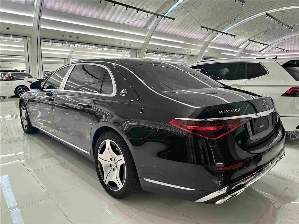 Mercedes-Benz S-Class — миниатюра 19
