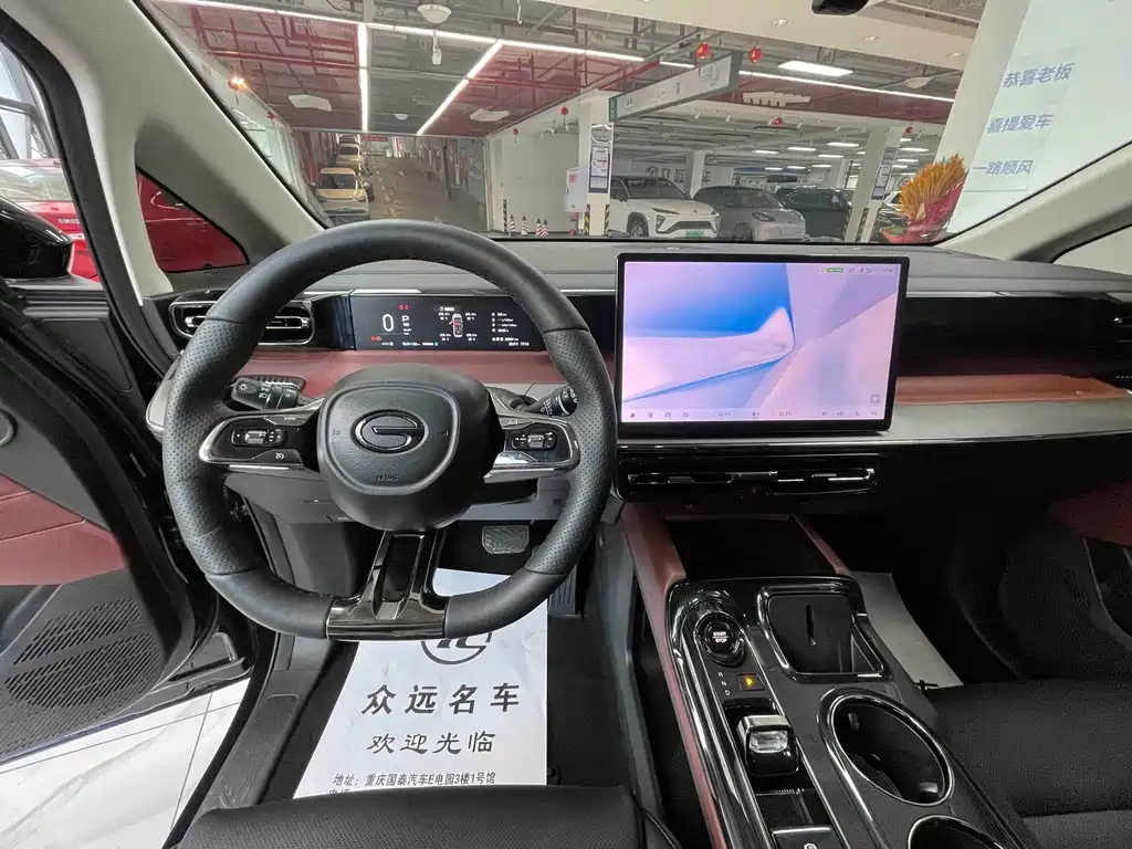 GAC Motor 传祺E8 PHEV — миниатюра 8