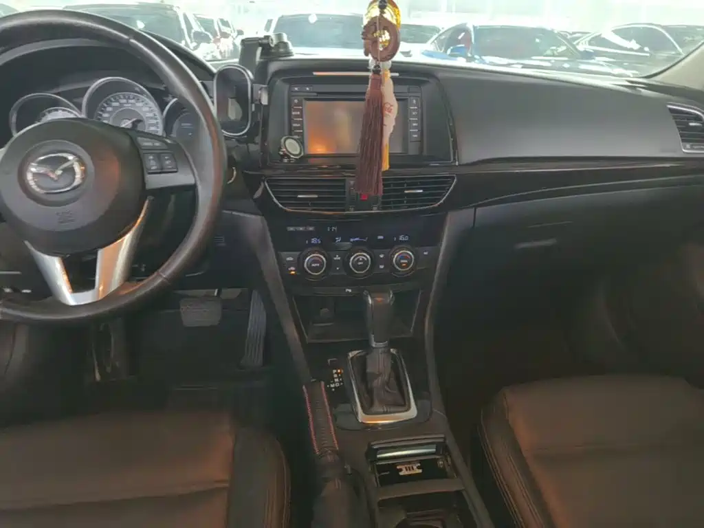 Mazda Atenza — миниатюра 13