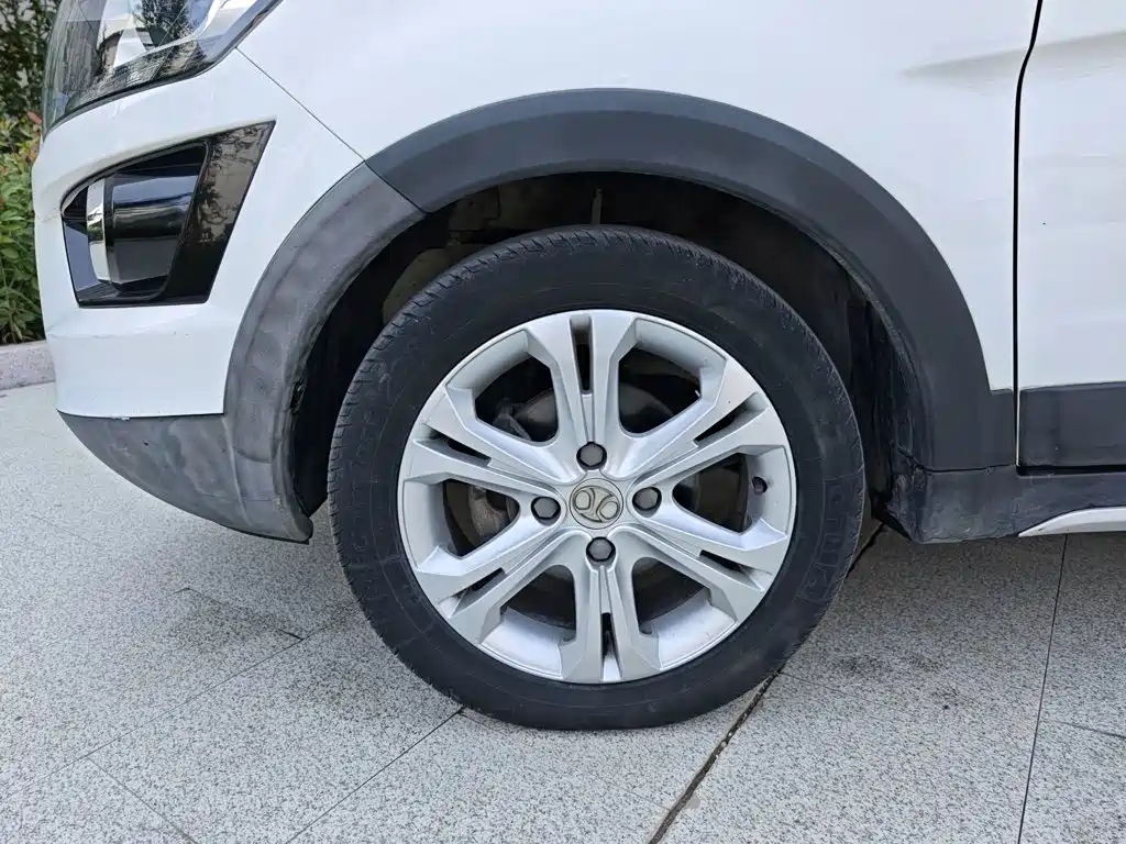 BAIC Senova X25 — миниатюра 23
