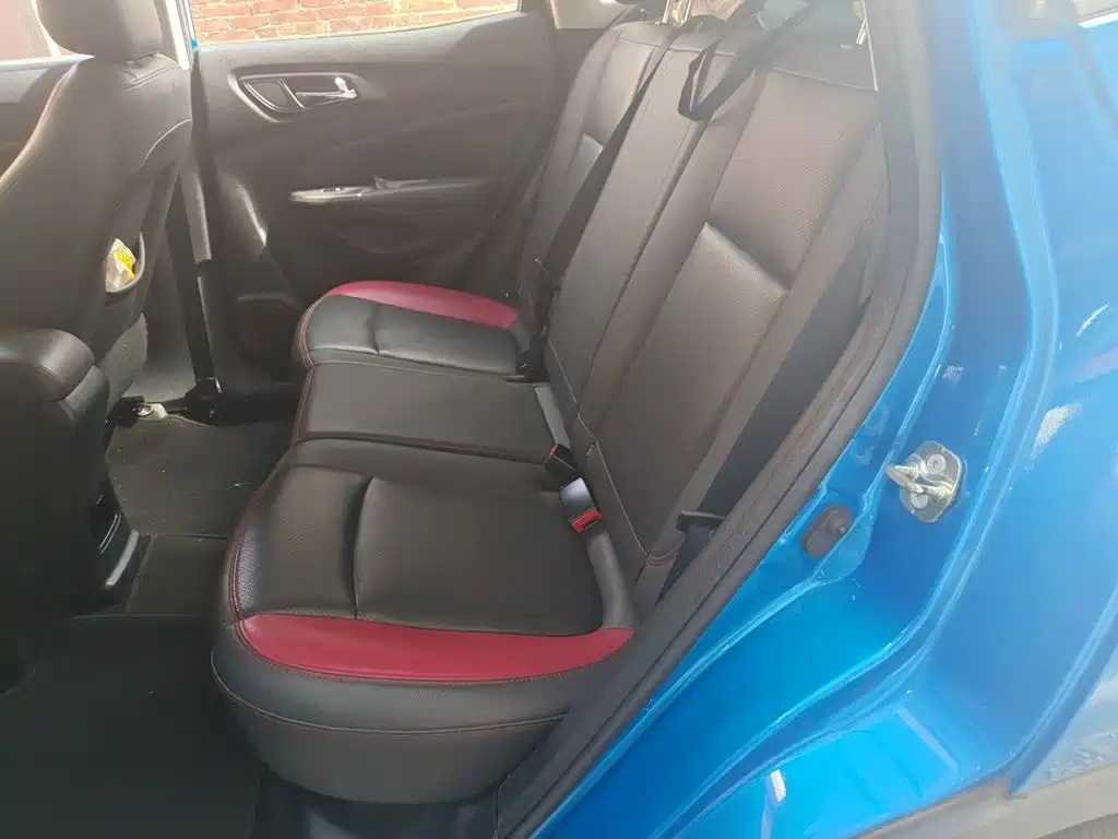 Changan CS15 — миниатюра 15
