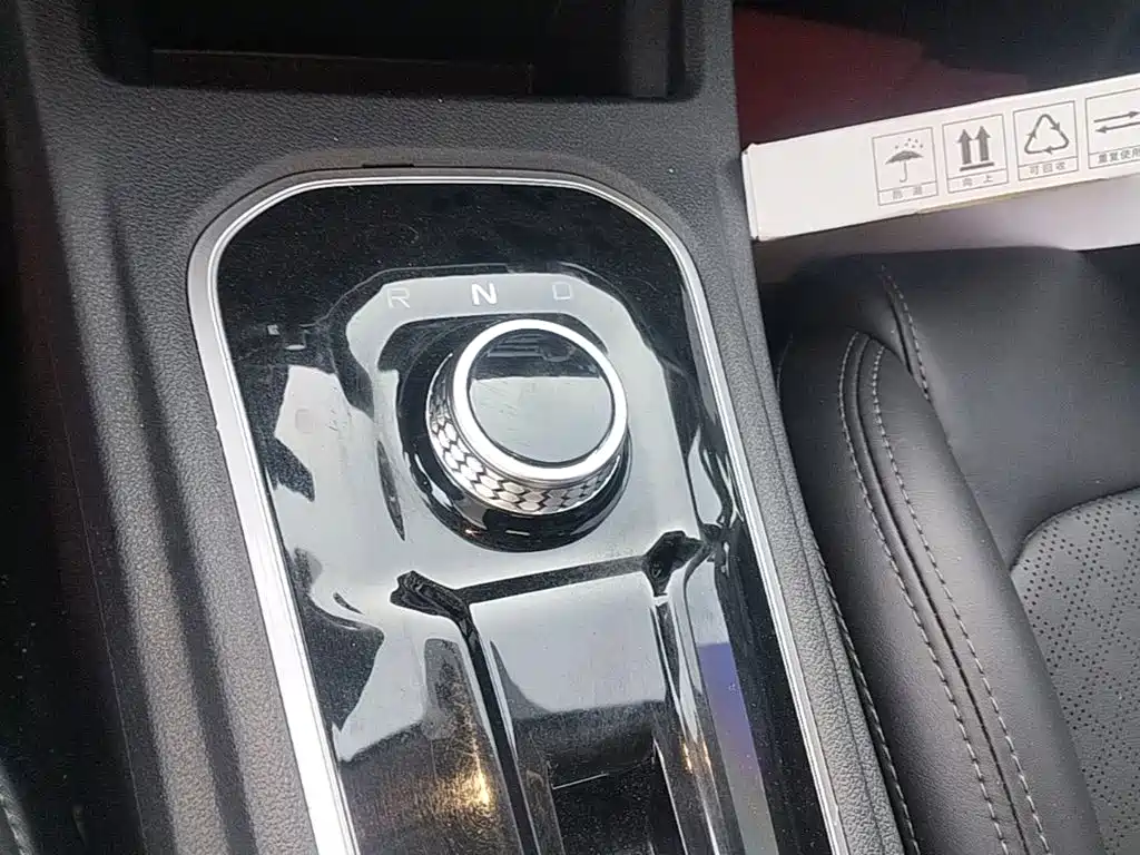 Changan Eado New Energy — миниатюра 14