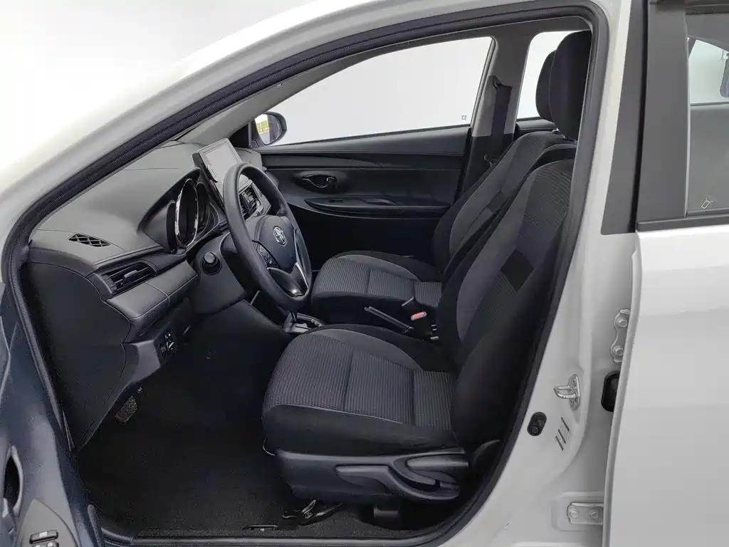Toyota Vios — миниатюра 10