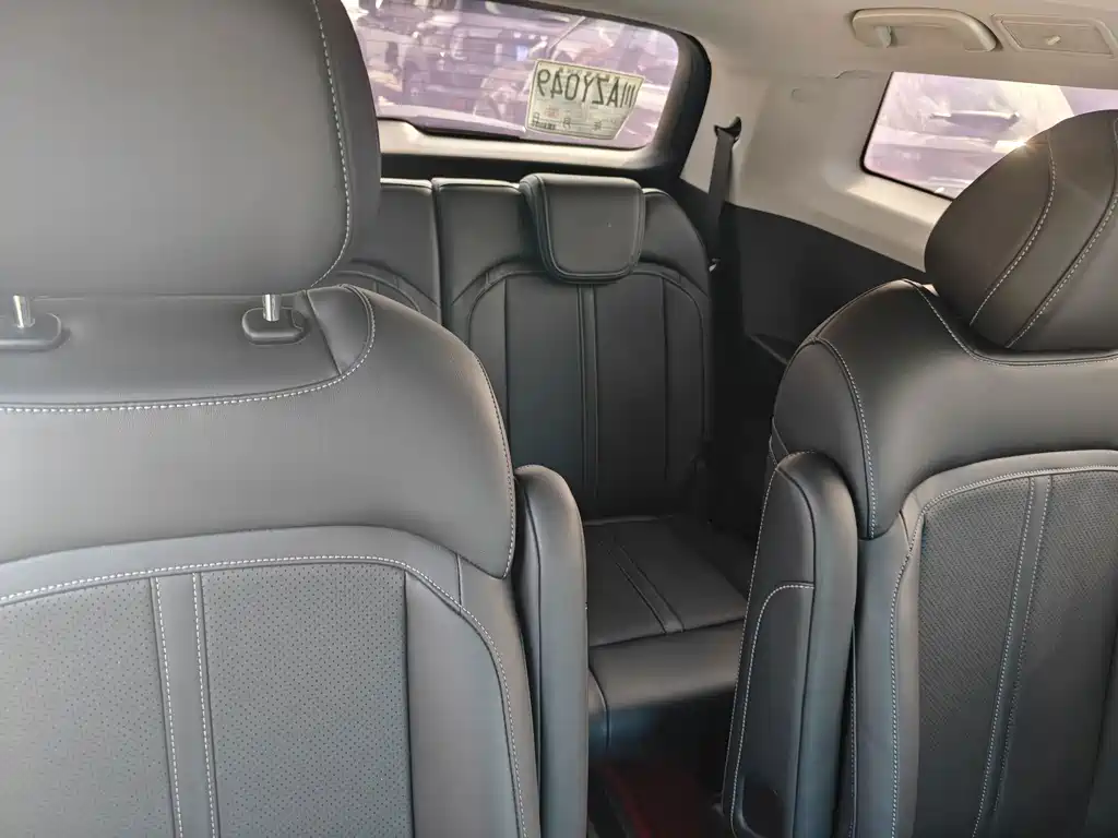 Wuling Victory — миниатюра 13