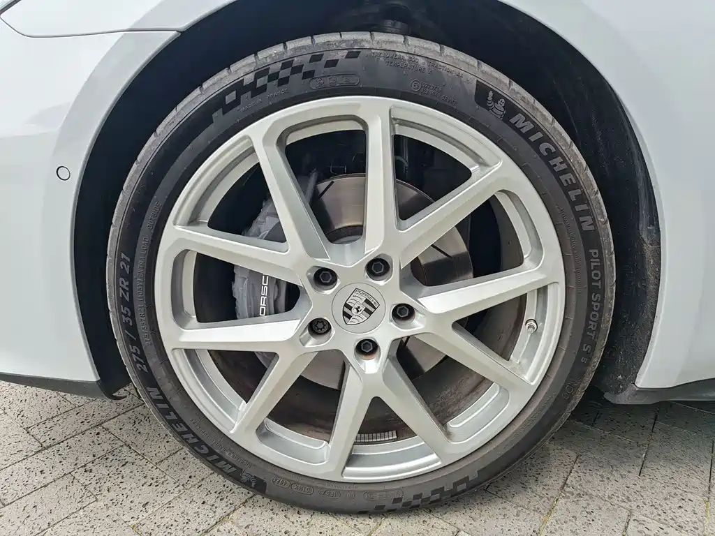 Porsche Panamera — миниатюра 4