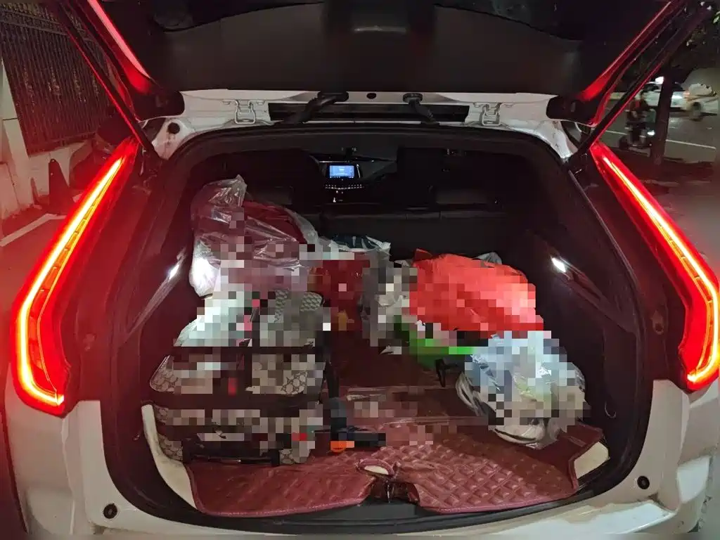 Cadillac XT4 — миниатюра 10