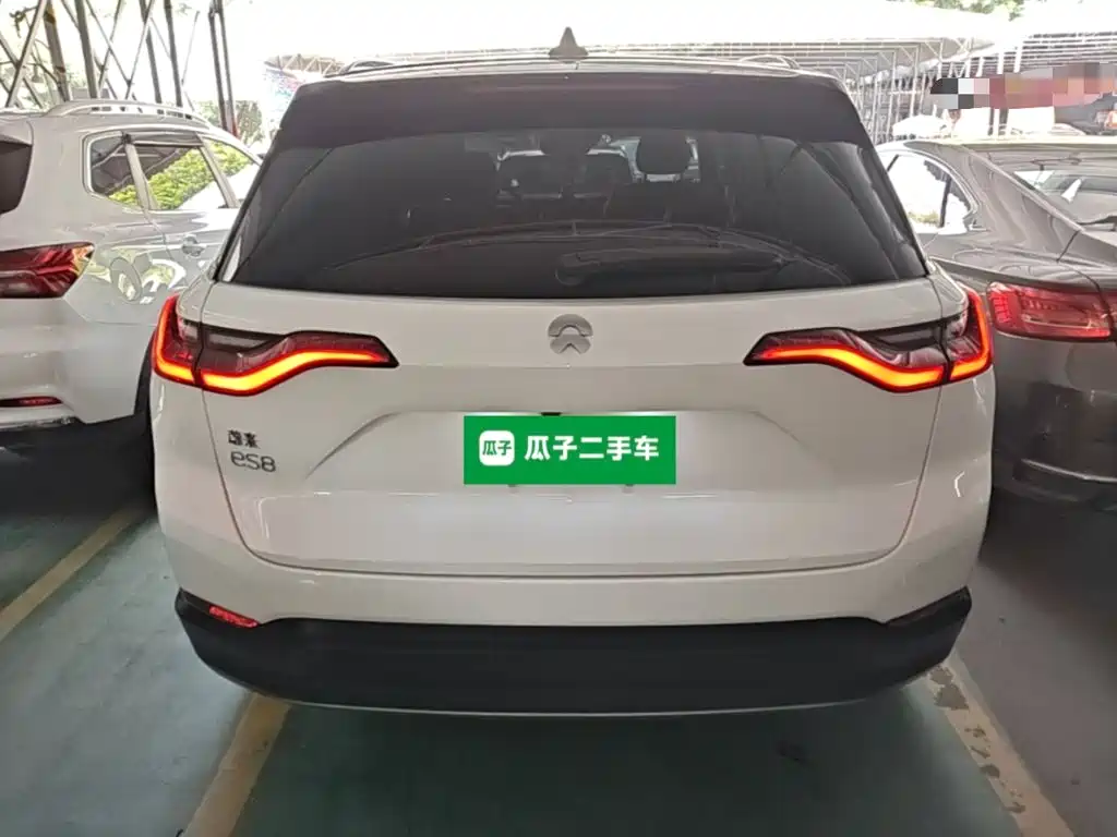 NIO ES8 — миниатюра 6