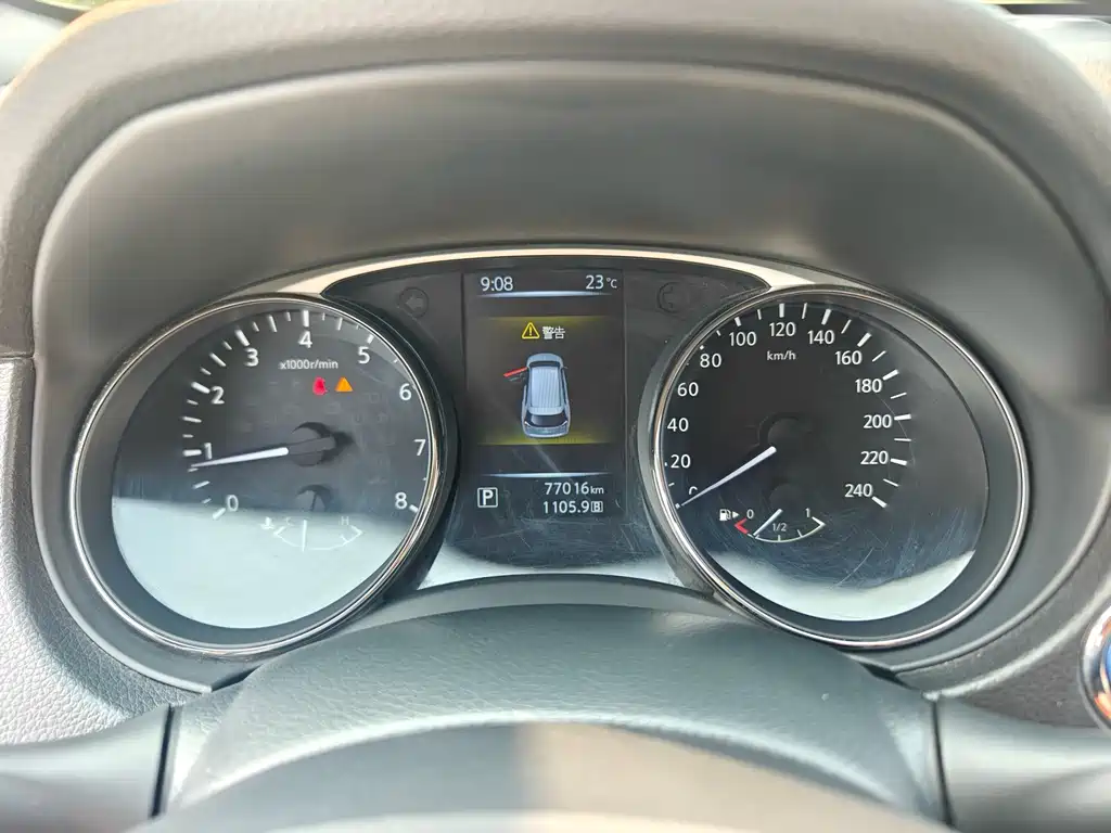 Nissan X-Trail — миниатюра 12