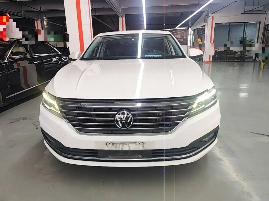 Volkswagen Lavida — миниатюра 3