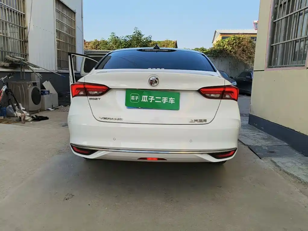 Buick Verano — миниатюра 6