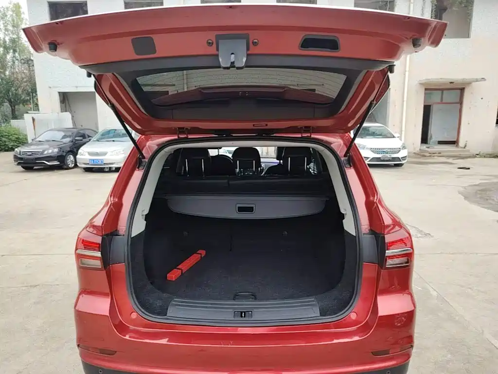 Roewe RX5 — миниатюра 15