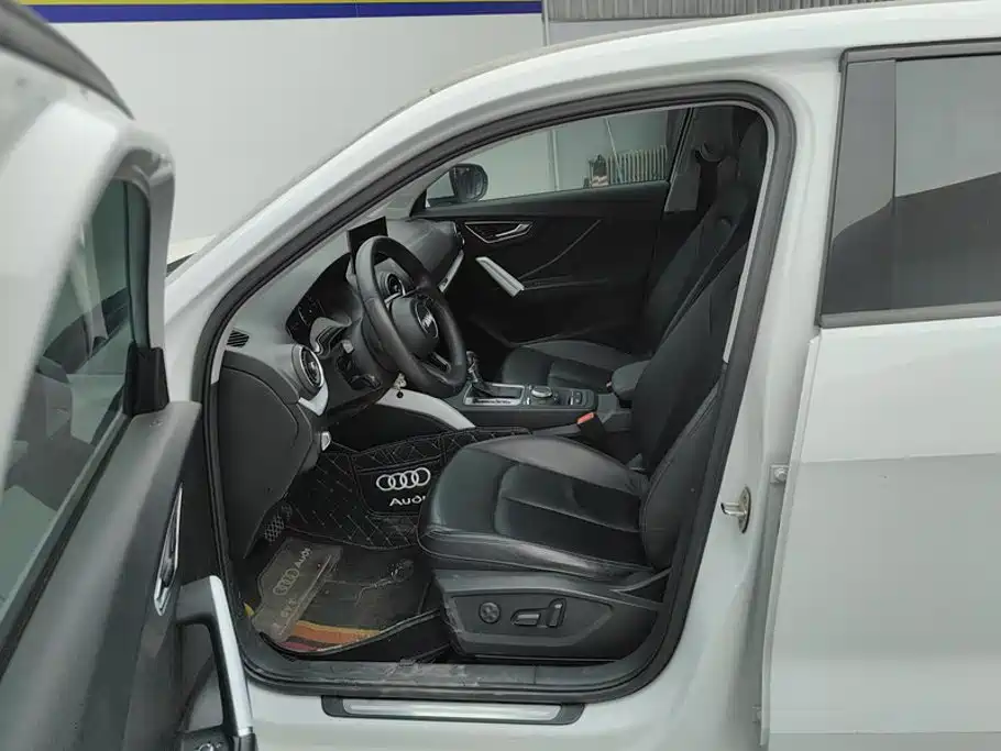 Audi Q2L — миниатюра 9