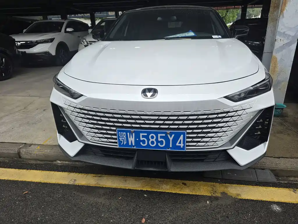 Changan UNI-V — миниатюра 2