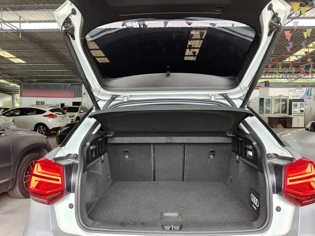 Audi Q2L — миниатюра 19