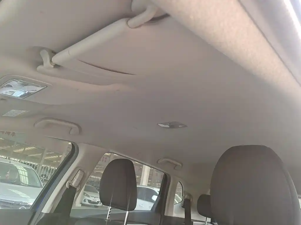 Honda Fit — миниатюра 13