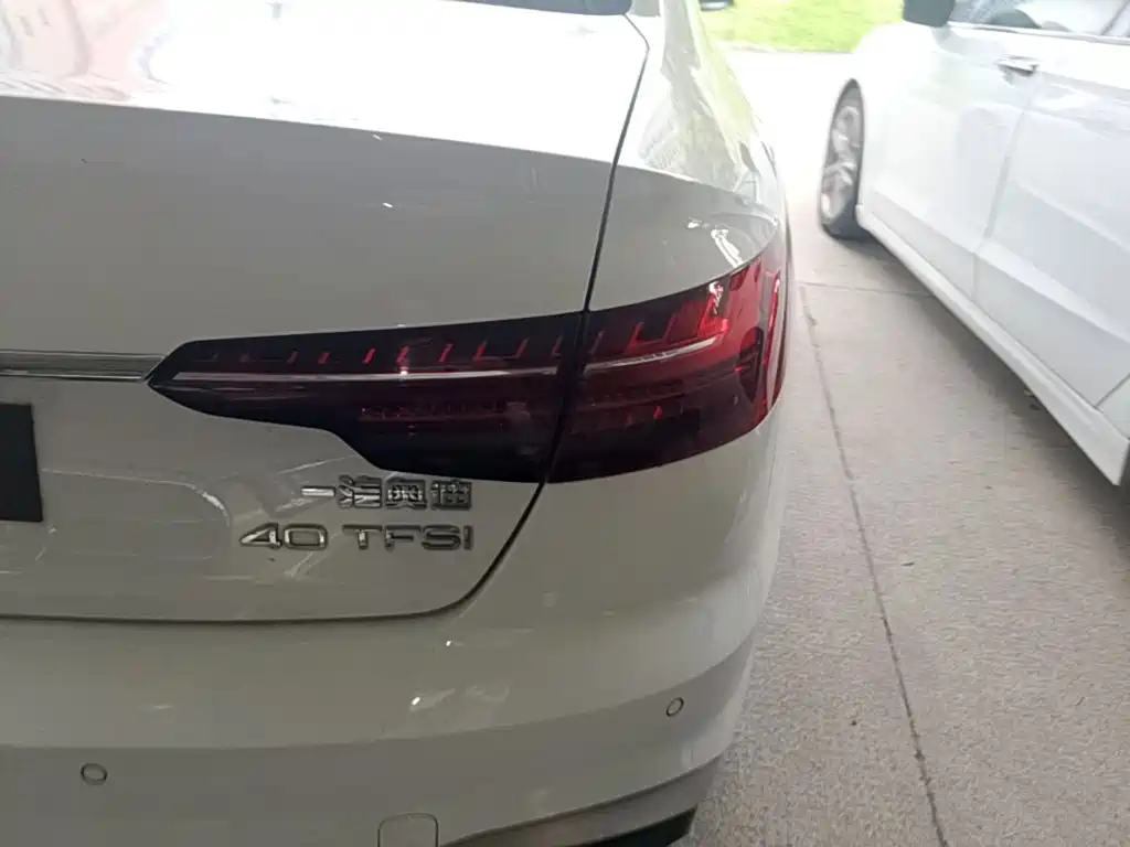 Audi A4L — миниатюра 8