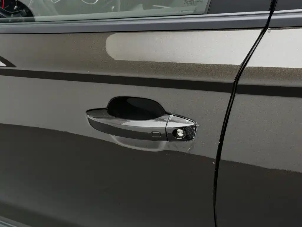 Audi A6 (Import) — миниатюра 18