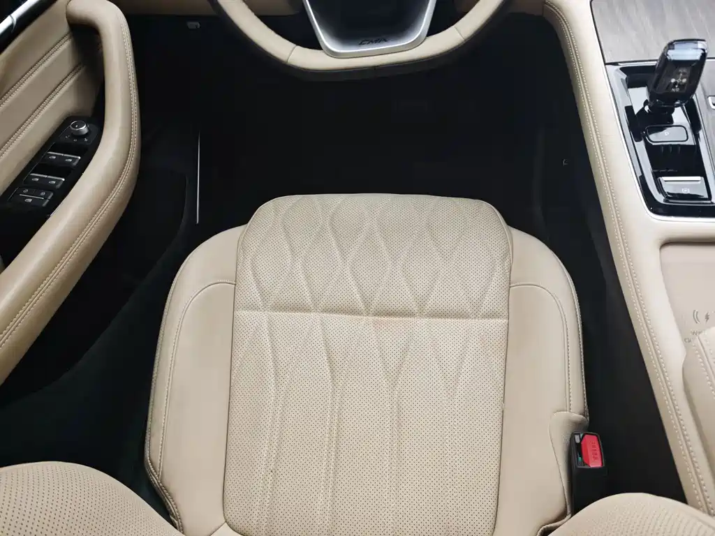 Geely Xingyue L — миниатюра 7