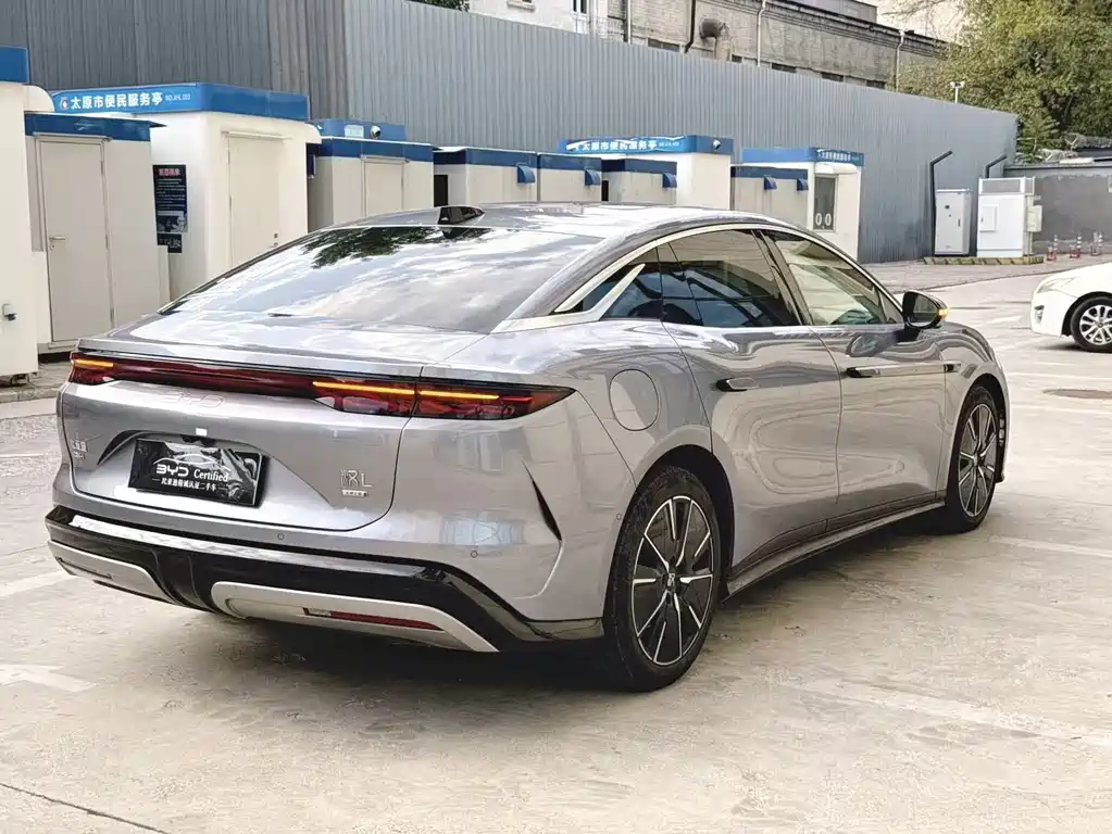 BYD Han L — миниатюра 12