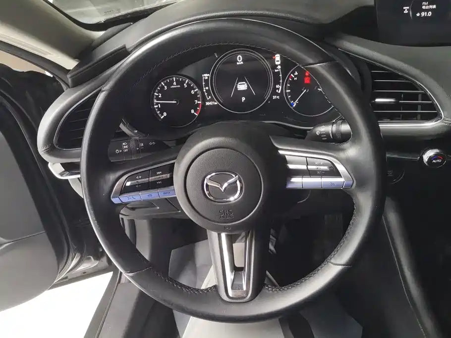 Mazda 3 Axela — миниатюра 15