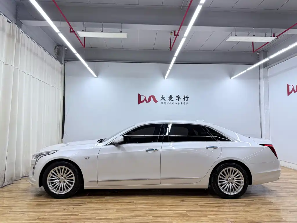 Cadillac CT6 — миниатюра 4