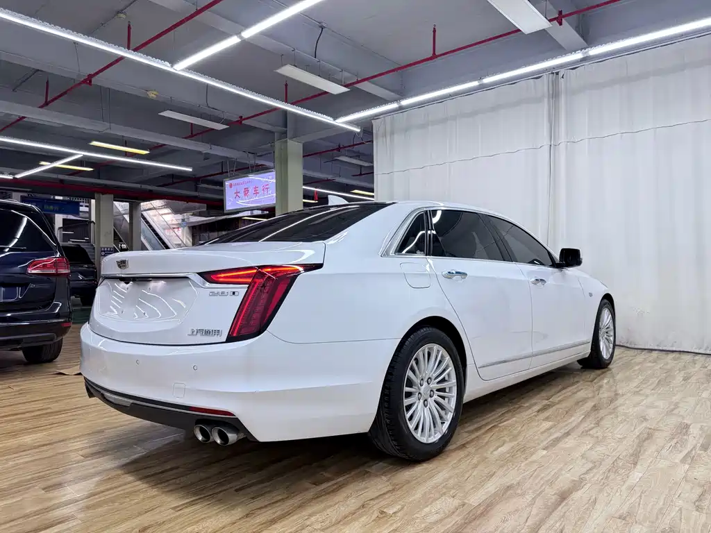 Cadillac CT6 — миниатюра 6